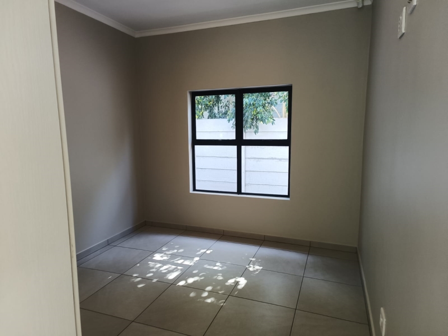 To Let 3 Bedroom Property for Rent in Parklands North Western Cape